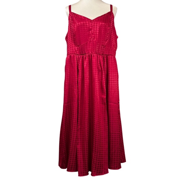 Torrid NWT Red Satin Spaghetti Strap Lace-Up Back Midi Dress Size 2X - Picture 2 of 12